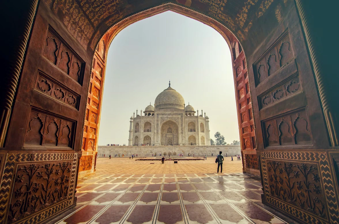 Photography spots at Taj Mahal during same day Agra tour from Delhi by car